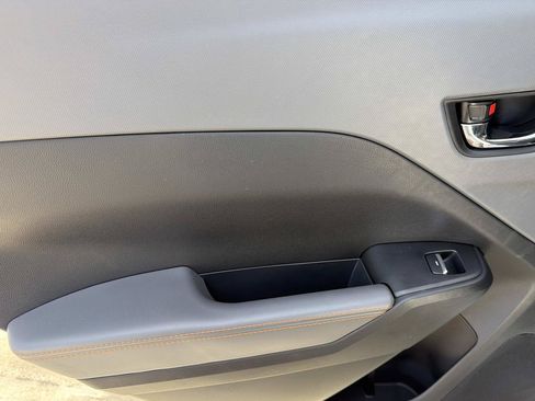 New 2026 Subaru Crosstrek 2.5i Limited w/ Crosstrek Mirror Package AWD/4WD image 8