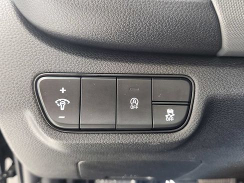Used 2024 Kia Seltos LX AWD/4WD image 20