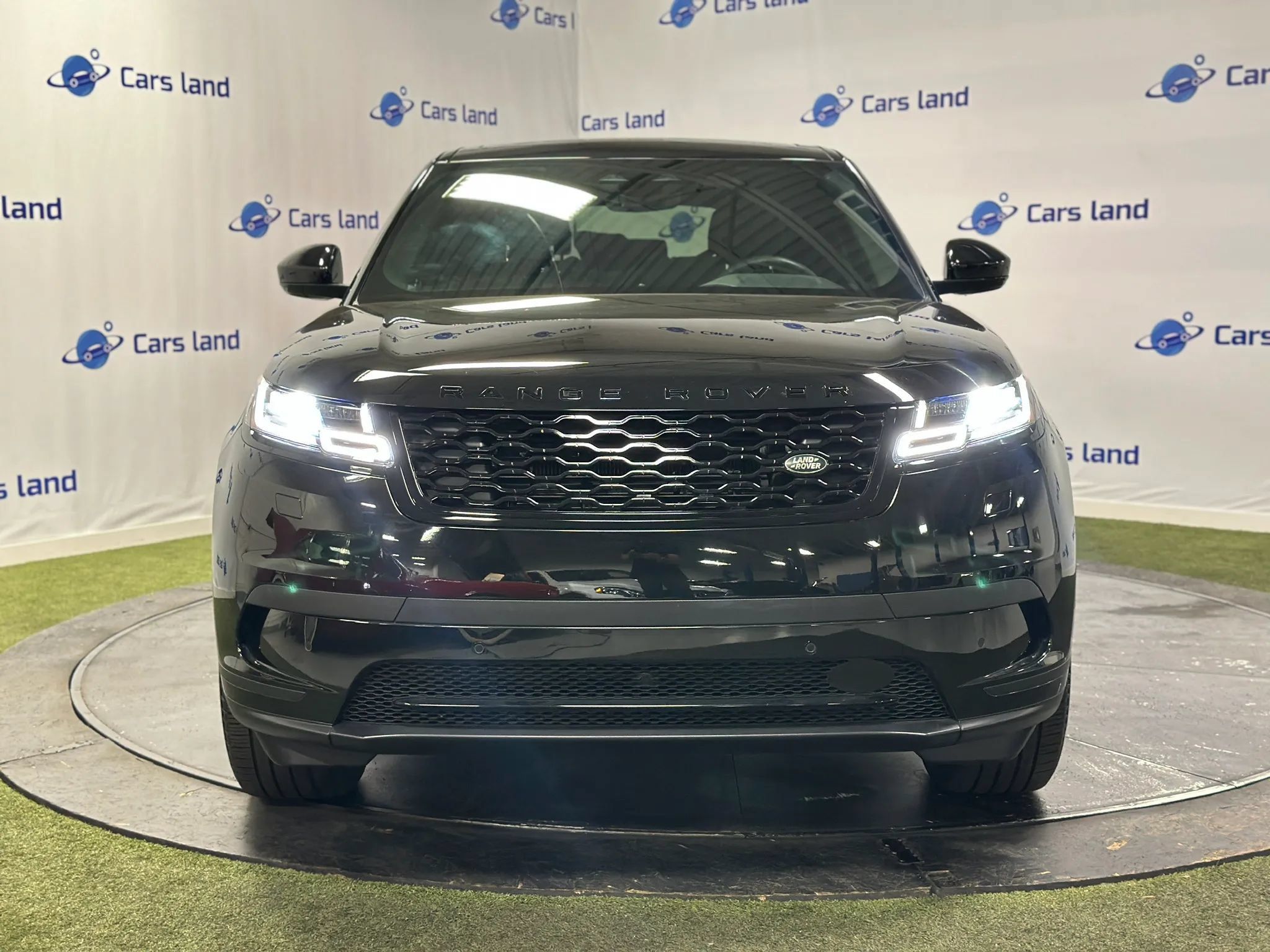 Used 2023 Land Rover Range Rover Velar S AWD/4WD image 7