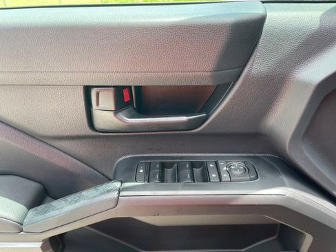 New 2026 Toyota Tacoma SR5 AWD/4WD image 16