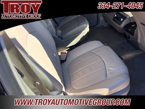 Used 2016 Buick Enclave Leather image 19