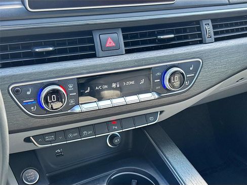 Used 2018 Audi A4 2.0T Ultra Premium Plus w/ Premium Plus Package image 17
