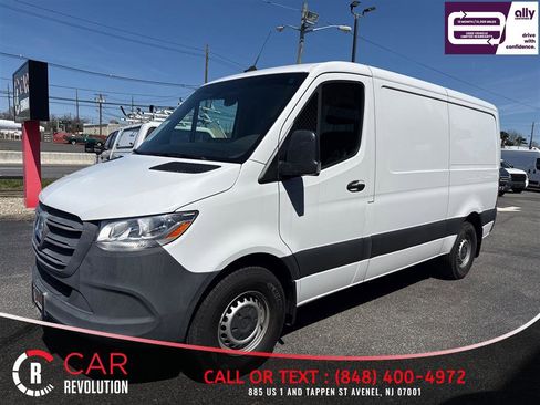 Used 2022 Mercedes-Benz Sprinter 2500 image 3