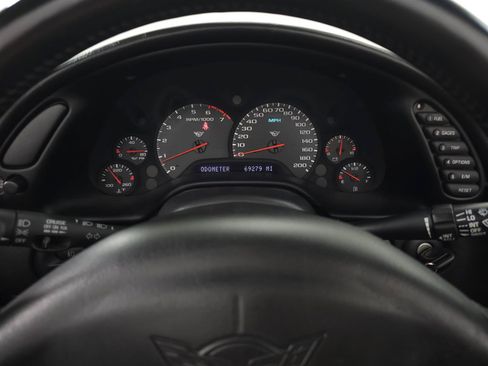 Used 1998 Chevrolet Corvette Convertible w/ Memory Pkg RWD image 25