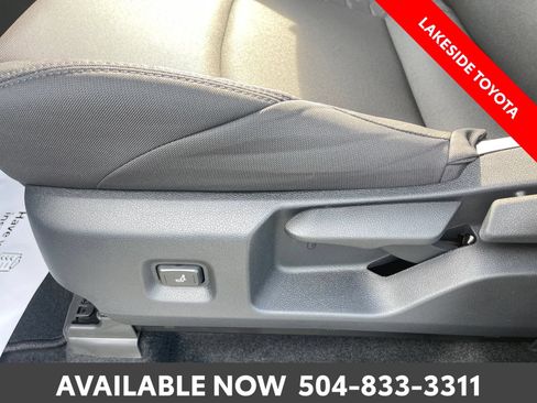 Certified 2026 Toyota Tacoma SR5 AWD/4WD image 27