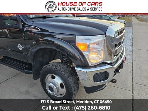 Used 2015 Ford F350 XLT w/ XLT Interior Package image 10