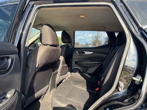 Used 2019 Nissan Rogue Sport S FWD image 26