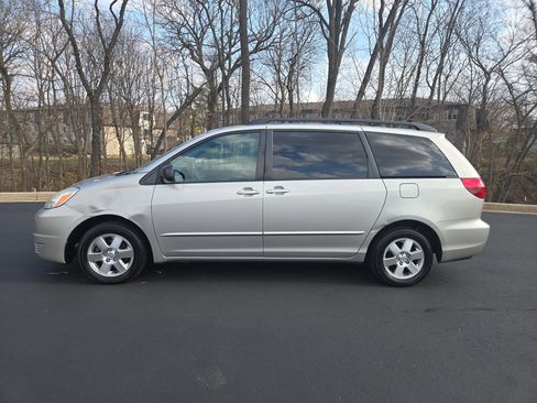Used 2005 Toyota Sienna LE image 5