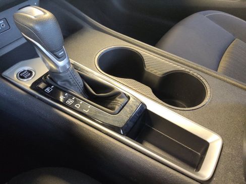 Used 2025 Nissan Altima 2.5 SV FWD image 26
