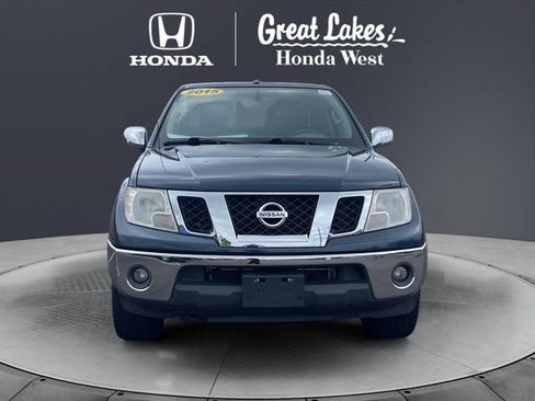 Used 2015 Nissan Frontier SL w/ Moonroof Package AWD/4WD image 8