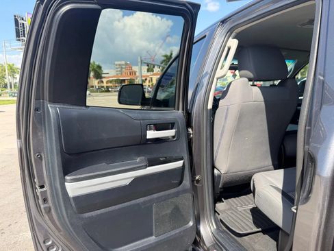 Used 2014 Toyota Tundra SR5 AWD/4WD image 22