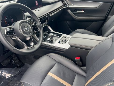 Certified 2025 MAZDA CX-90 Plug-In Hybrid w/ Premium Plus AWD/4WD image 8