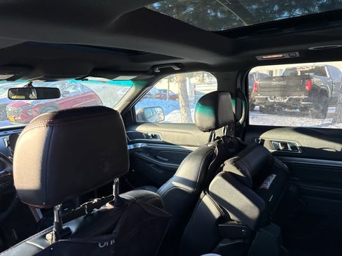 Used 2016 Ford Explorer Sport w/ Equipment Group 401A image 6