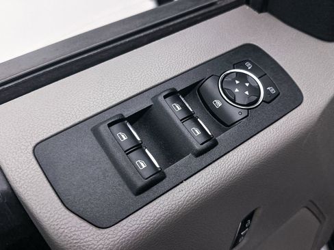 Used 2020 Ford F150 XL w/ Equipment Group 101A Mid AWD/4WD image 11