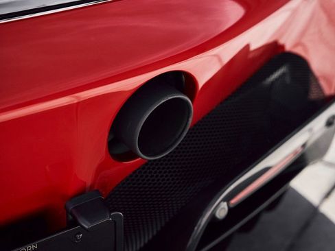 Used 2021 Ferrari SF90 Stradale AWD/4WD image 14