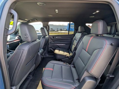 New 2026 Chevrolet Traverse RS image 11