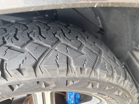 Used 2022 Toyota Tundra Capstone image 3