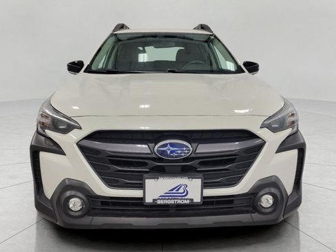 Used 2025 Subaru Outback Premium AWD/4WD image 69