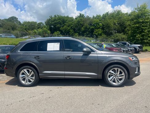Used 2021 Audi Q7 3.0T Premium Plus w/ Executive Package AWD/4WD image 4