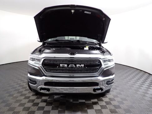 Used 2021 RAM 1500 Limited w/ Off Road Group image 9
