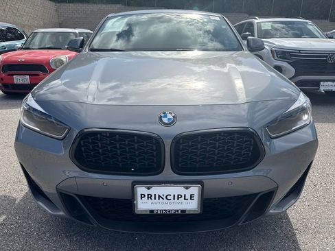 Used 2023 BMW X2 sDrive28i w/ Edition Goldplay FWD image 2