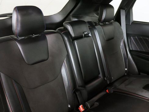 Used 2023 Ford Edge ST w/ Equipment Group 401A image 39