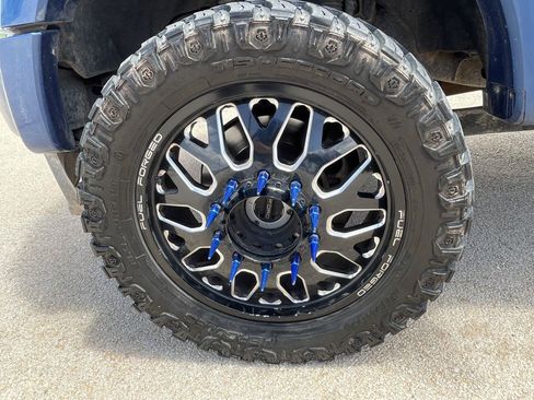 Used 2022 Ford F450 Platinum w/ FX4 Off-Road Package AWD/4WD image 34