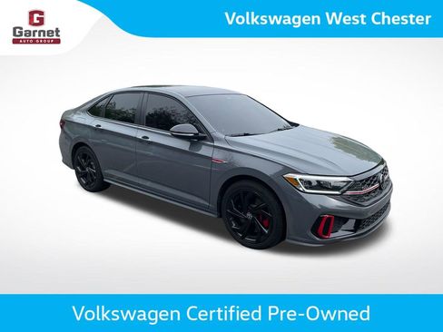 Used 2024 Volkswagen Jetta GLI Autobahn w/ GLI Black Package FWD image 8
