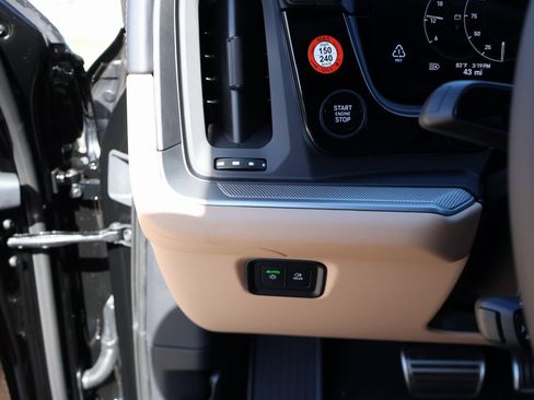 New 2026 Porsche Cayenne Coupe image 36