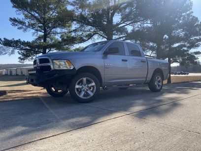 Used 2019 RAM 1500 Tradesman w/ Tradesman SXT Package