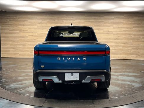 Used 2022 Rivian R1T Adventure image 21