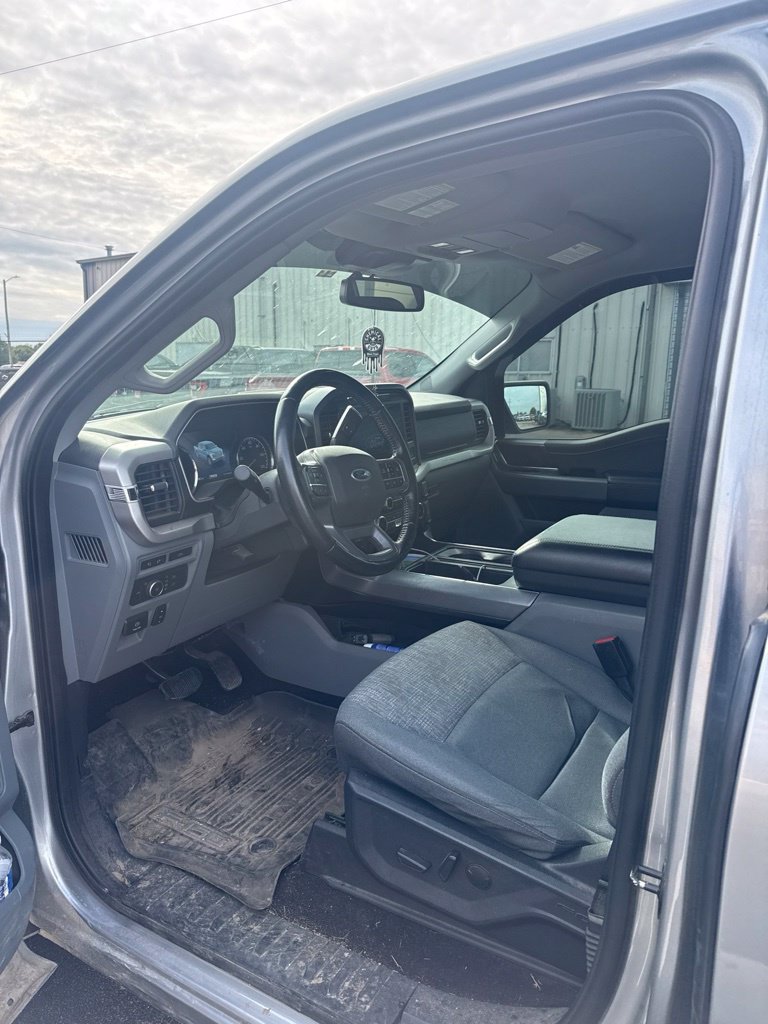 Used 2022 Ford F150 XLT w/ Equipment Group 302A High AWD/4WD image 8