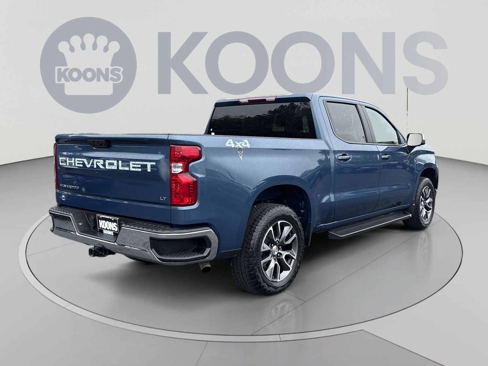 Used 2024 Chevrolet Silverado 1500 LT AWD/4WD image 11