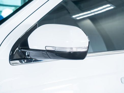 Used 2020 Ford Expedition Max Limited w/ Equipment Group 301A image 20