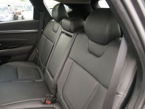 Used 2023 Hyundai Tucson Limited FWD image 14