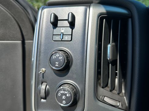 Used 2015 Chevrolet Silverado 3500 LT w/ LT Convenience Package AWD/4WD image 12