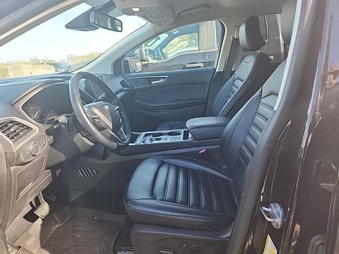 Used 2022 Ford Edge SEL w/ Convenience Package image 7