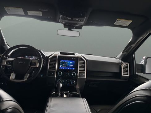 Used 2020 Ford F150 Platinum image 27