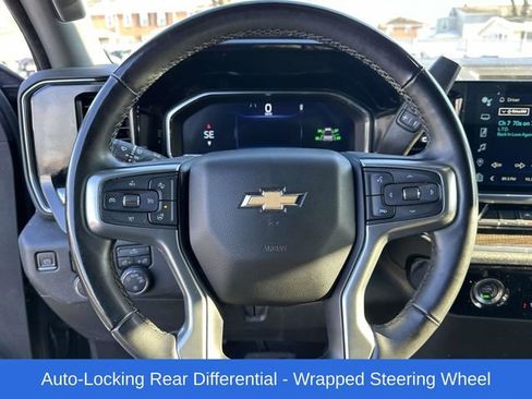 Used 2023 Chevrolet Silverado 1500 LT image 12