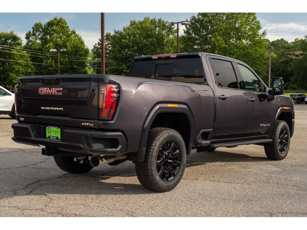 New 2026 GMC Sierra 2500 AT4 w/ AT4 Premium Plus Package AWD/4WD image 8