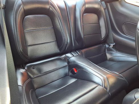 Used 2024 Ford Mustang Premium image 19