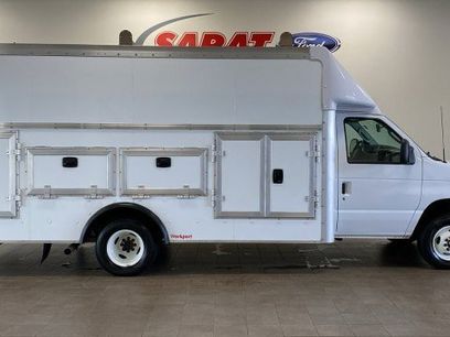 Used 2024 Ford E-450 and Econoline 450 Super Duty w/ Power Windows & Locks Group