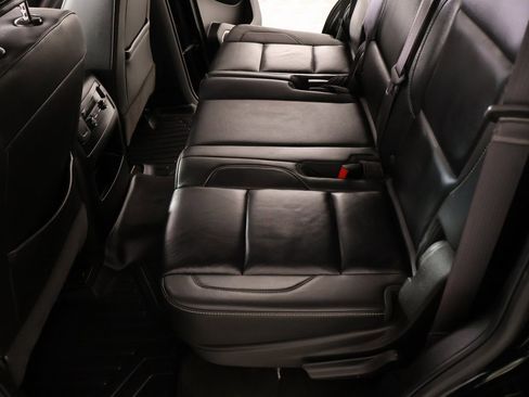 Used 2017 Chevrolet Tahoe LT image 12