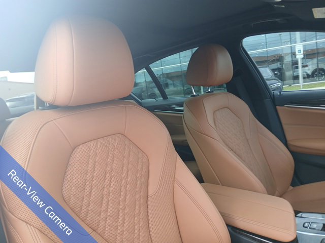 Used 2021 BMW 530i w/ Premium Package RWD image 18