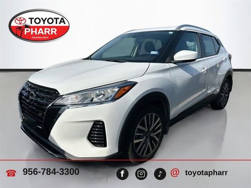 Used 2024 Nissan Kicks SV FWD image 1