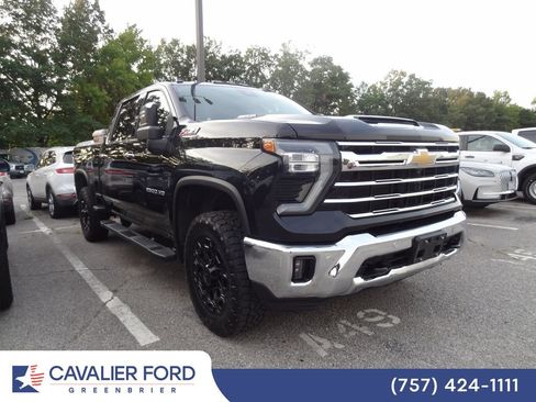 Used 2024 Chevrolet Silverado 2500 LTZ w/ LTZ Convenience Package AWD/4WD image 1