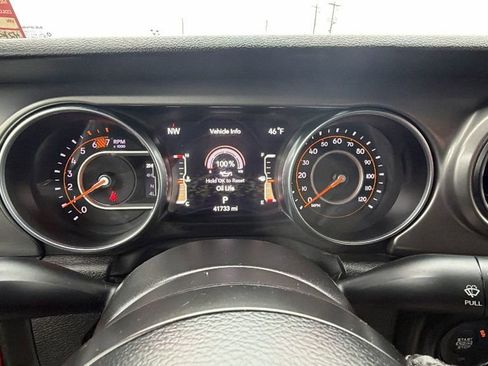 Used 2023 Jeep Wrangler Sport S image 24