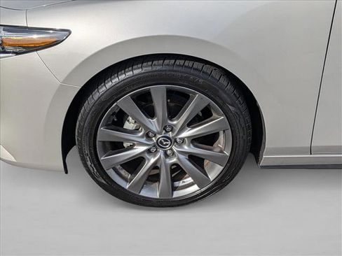 Used 2022 MAZDA MAZDA3 s image 15