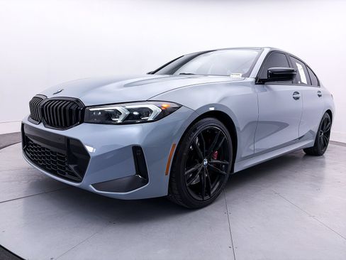 Used 2023 BMW 330i Sedan w/ M Sport Package RWD image 13
