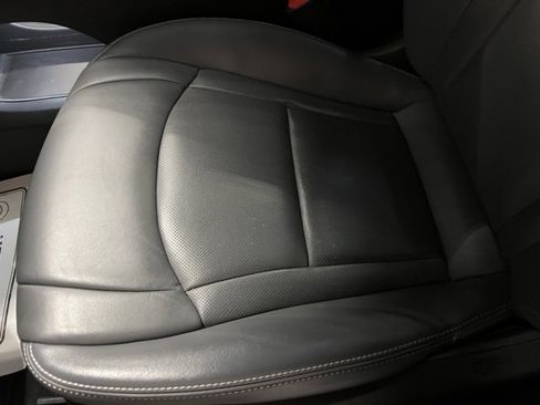 Used 2023 Buick Enclave Essence w/ Experience Buick Package image 14